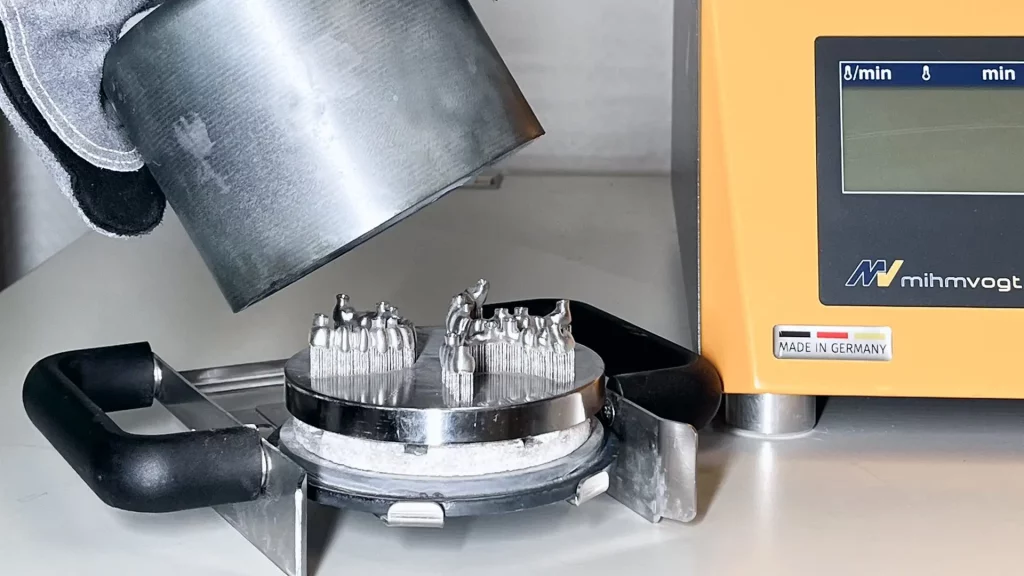 Heat treatment to relieve internal residual stresses in the component