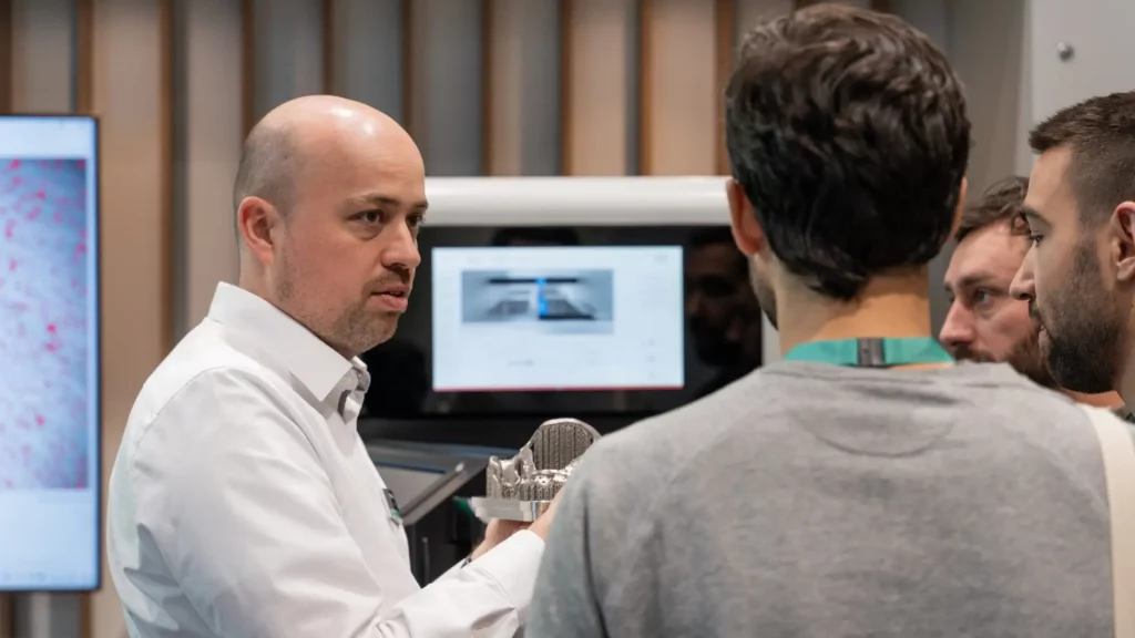 CTO Markus Wolf of 2onelab at Formnext 2024